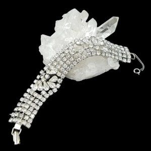 Vintage Kramer Hollywood Glam Rhinestone Bracelet